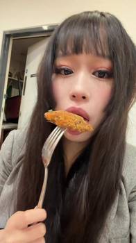 桑乔馋哭了😂!大老师带你吃曼联食堂英式中餐